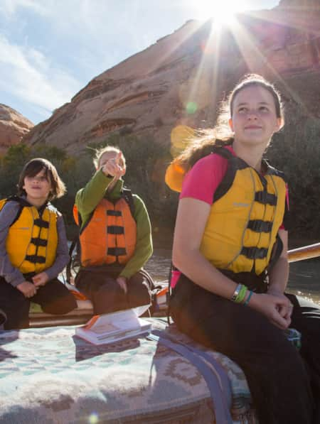 scenic boat tour lake powell