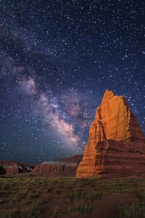 web2000_insiderstorrey_capreef_stock-photo-temple-of-the-moon-76790359