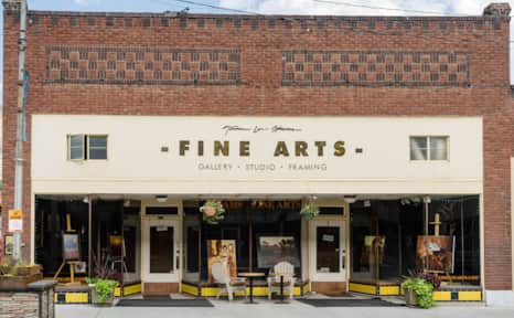 Steven Lee Adams Fine Art & Framing in Helper.