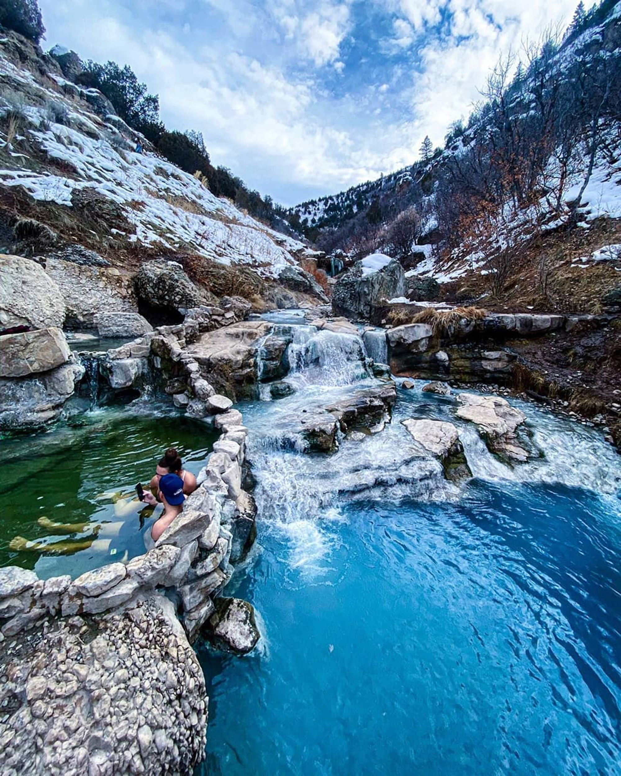 Hot outlet springs diamond