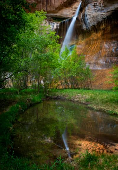 lower-calf-creek-falls_escalante_stock-photo