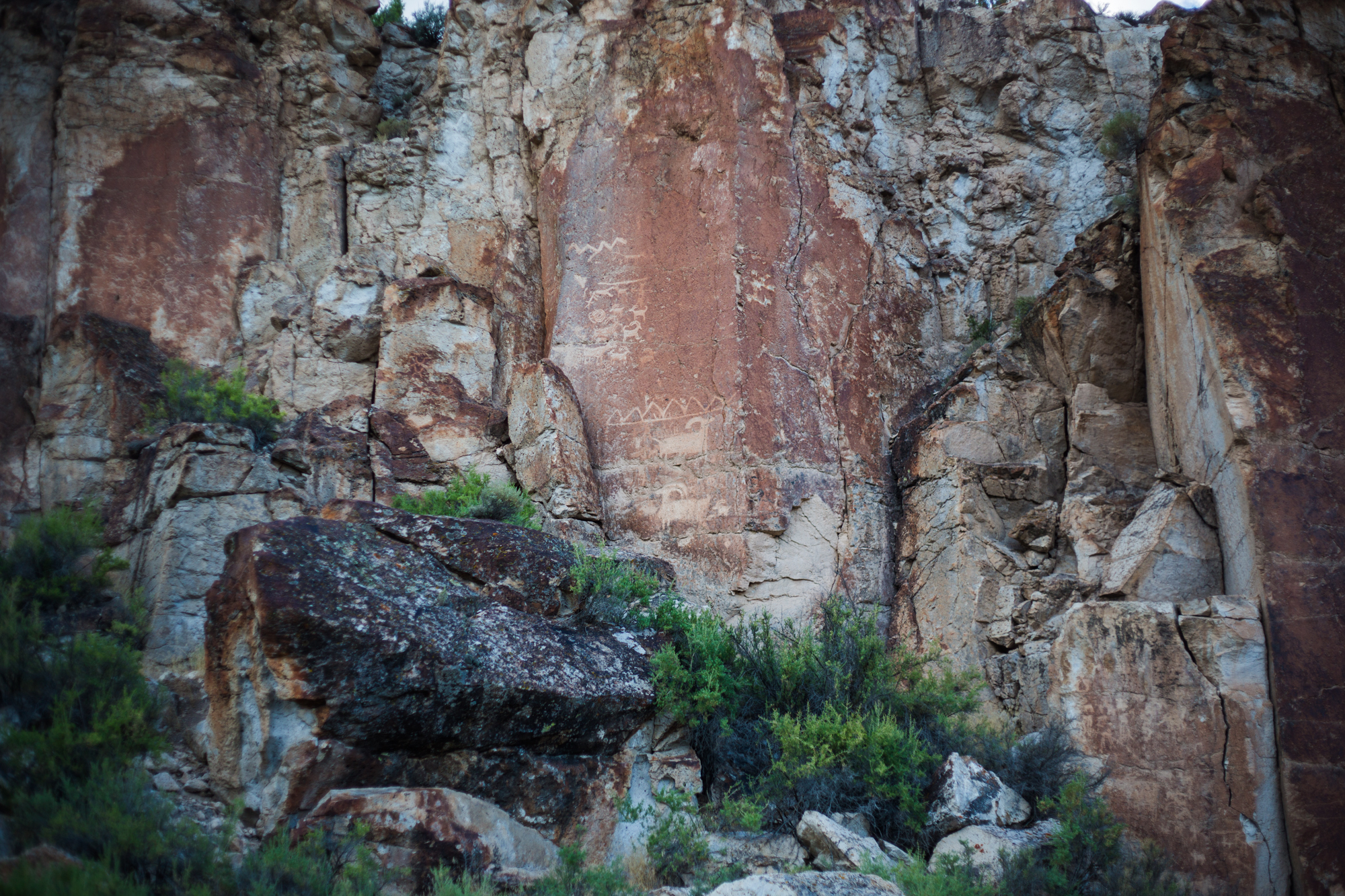 Petroglyphs along the trails behind Fremont Indian State Park Museum. 