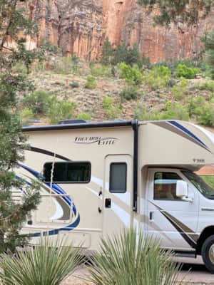 RV_Road-Trip_Huq-Nushin