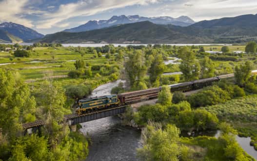 train-travel_northern-utah_heber-railroad_heber-valley-tourism