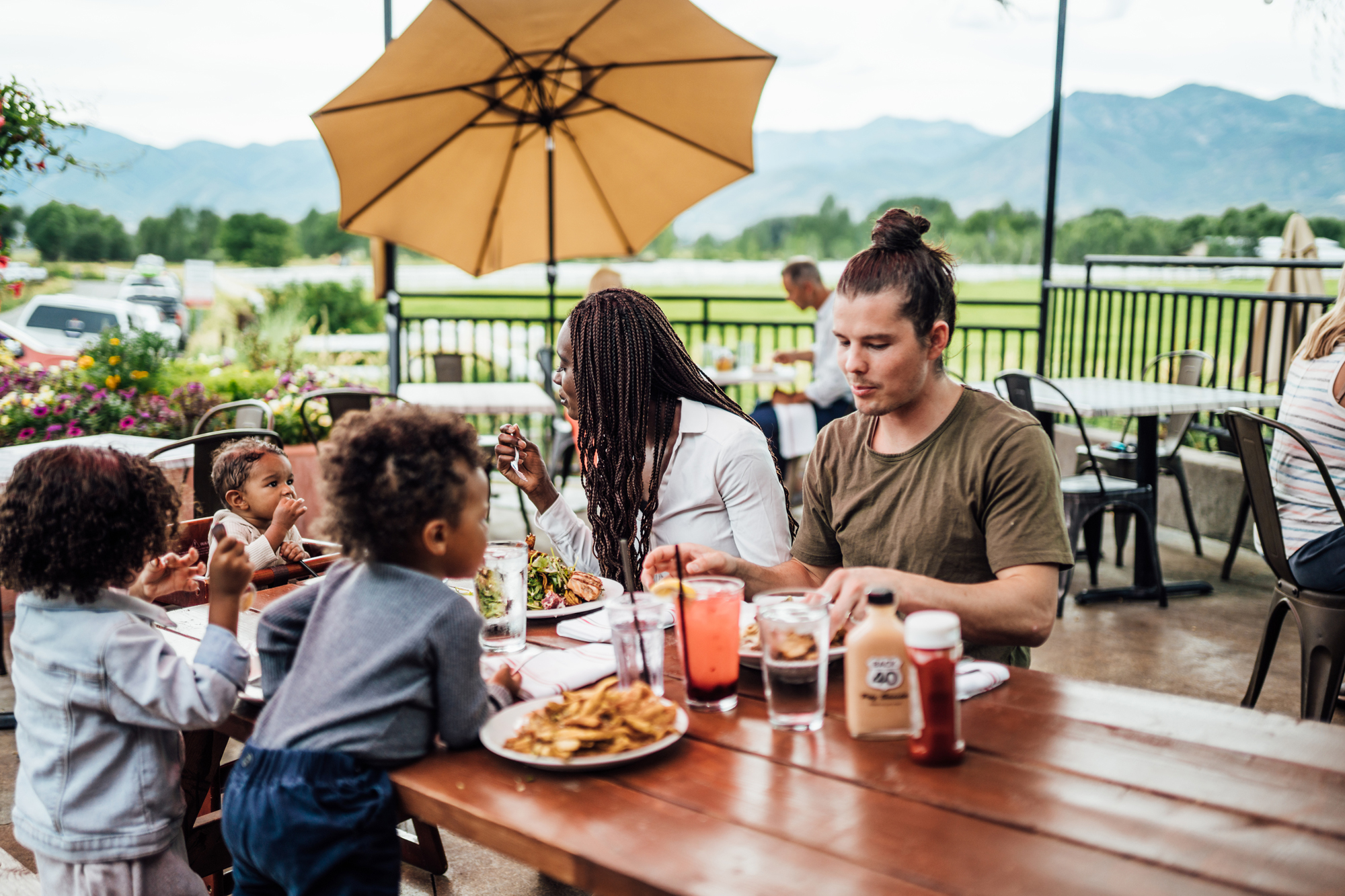 Heber Valley views extend to its outdoor dining experiences as well.