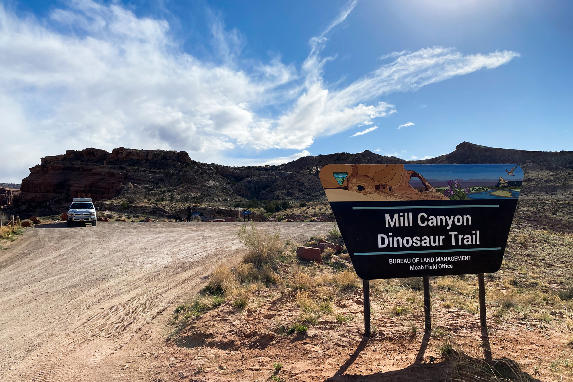 Mill Canyon Dinosaur Bone Trail