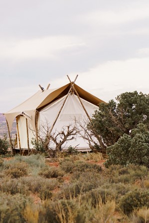 Under-Canvas_Glamping_Moab-2_Made-Bailey_2023