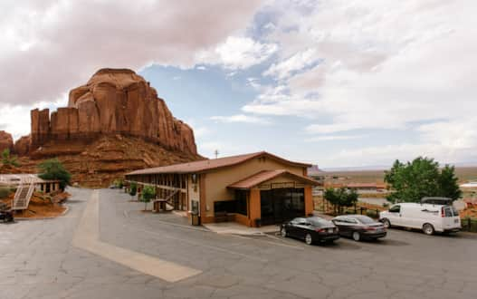 monument valley tourist information