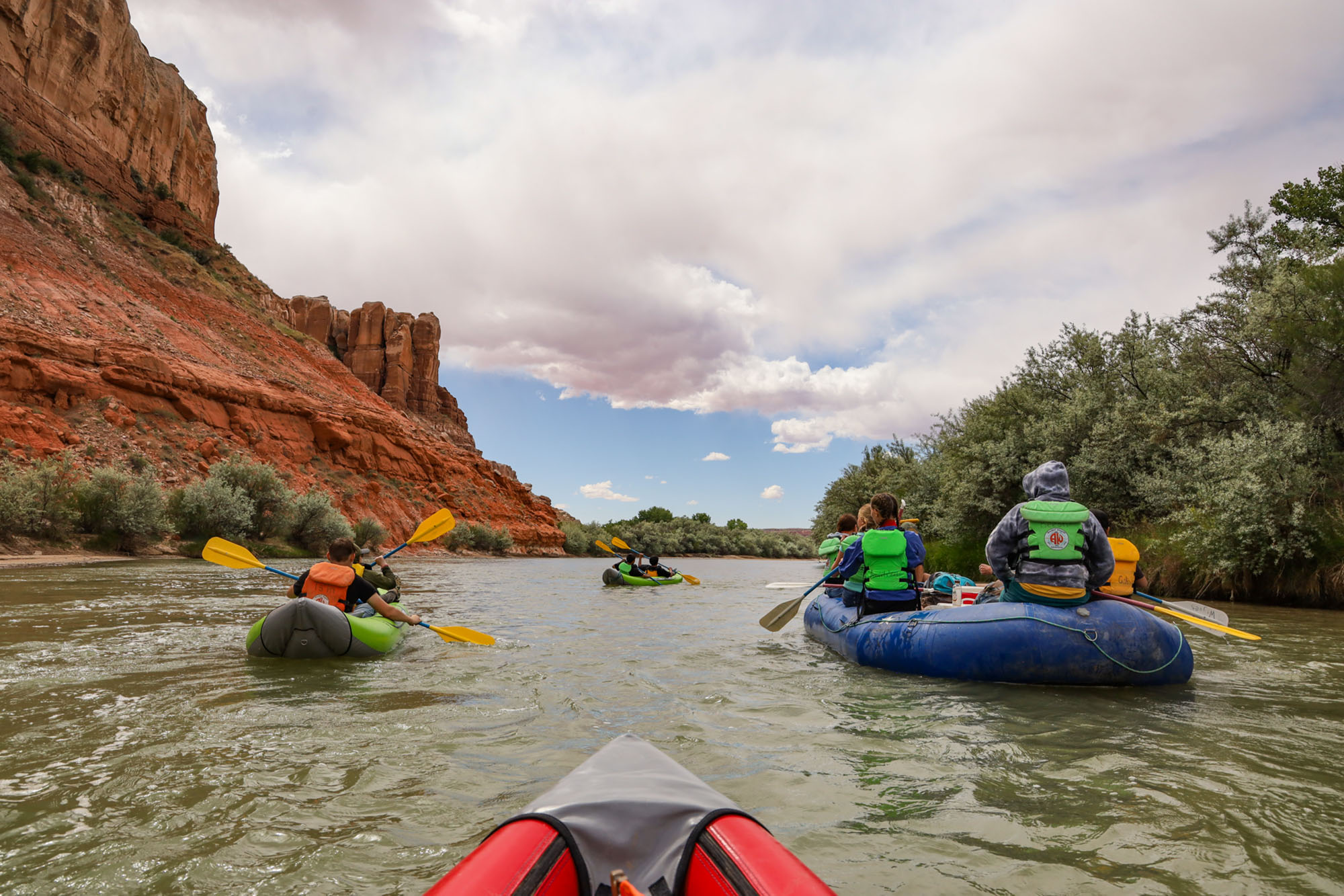 Ancient Wayves offers rafting adventures along the San Juan River, including Sand Island, Montezuma Creek, Mexican Hat and the Clay Hills.