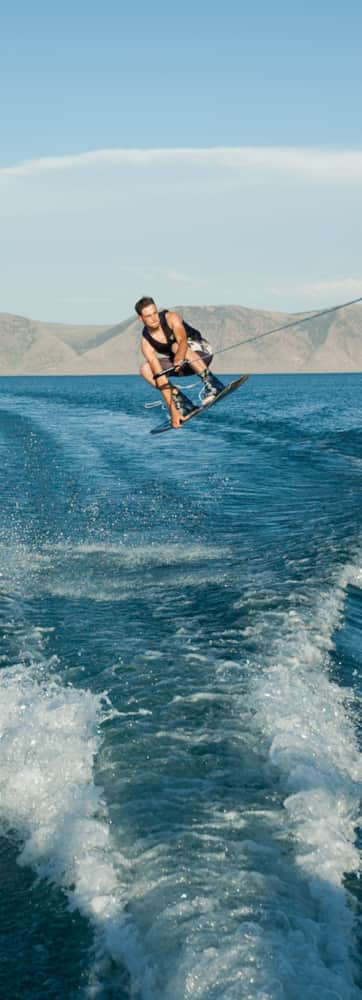 web2000_wakeboarding-on-bear-lake-2-uot_bear-lake