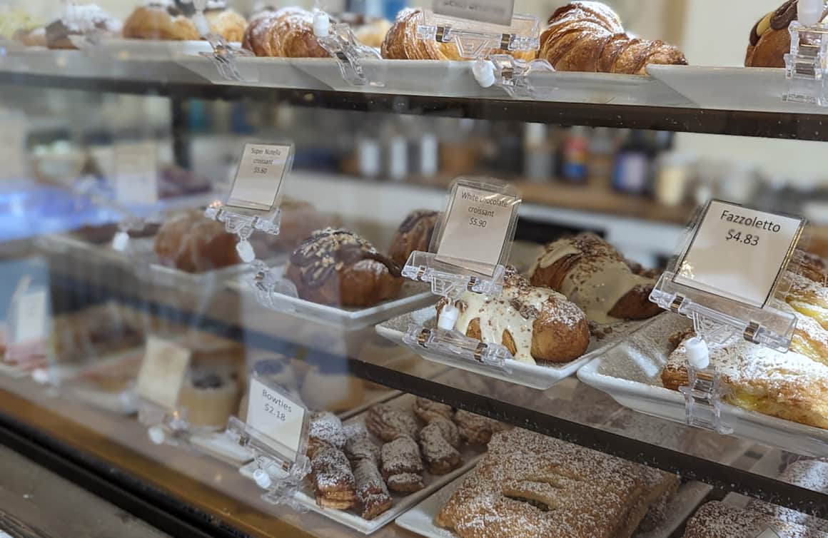 For an authentic Italian treat, try their fazzoletto made with puff pastry and filled with an orange flavored custard cream.