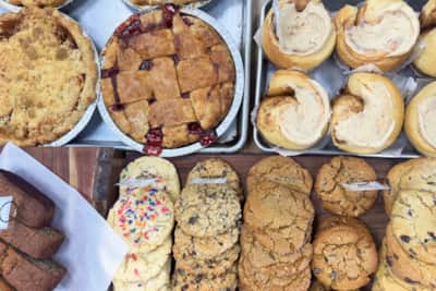 Auntie Em's pie crusts are famously flaky, the fruit always ripe and the buttery cookies are perfectly soft.