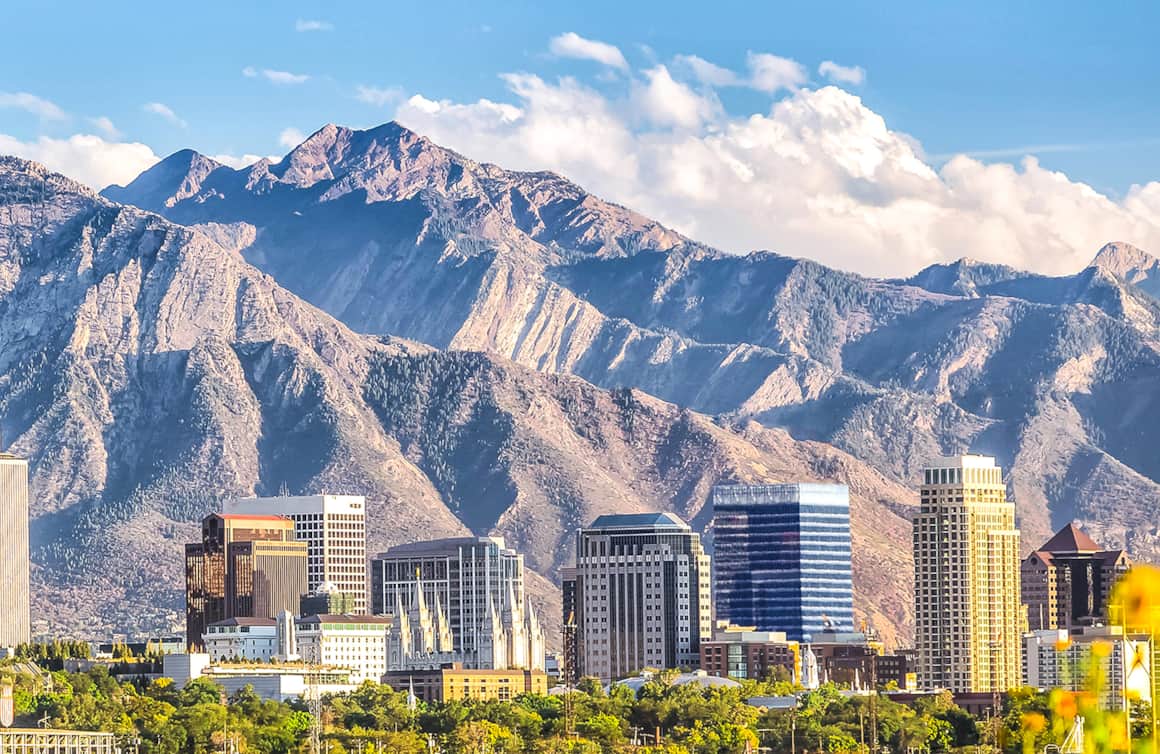 Unlike most other metropolitan areas, Salt Lake's lush and beautiful mountains and canyons sit on the very borders of the city and offer recreation opportunities within minutes of its hustle and bustle.