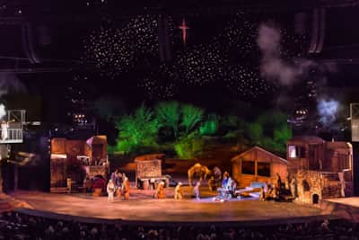Tuacahn also hosts live nativity performances in their outdoor amphitheatre.