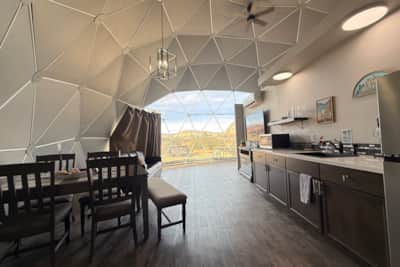 Bryce Glamp and Camp