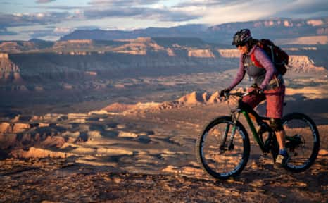 Mountain biking in Gooseberry Mesa.