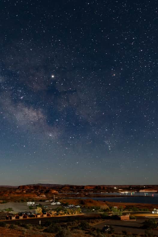 A star-show blanketing Bullfrog Marina.