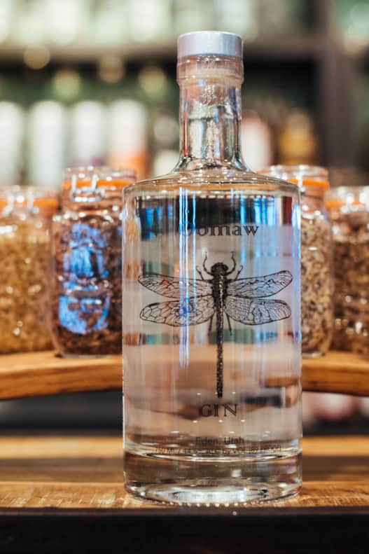 web2000_newworlddistillery_jwp7968_jeremiah-watt