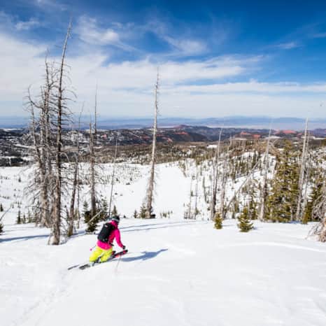 Three-hours of driving from Las Vegas or under four hours from Salt Lake, deliver you Brian Head's spectacular terrain and 360 annual inches of annual snowfall in the winter.