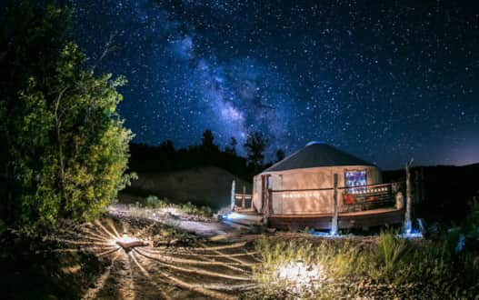 Glamping + stargazing.