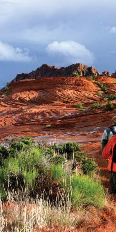 Hiking-in-Snow-Canyon-by-Utah-State-Park-Service