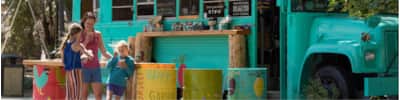 Magnolia's Street Food | Photography by Andrew Burr