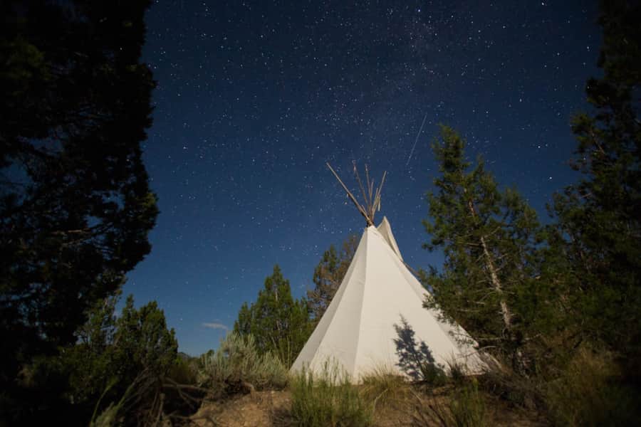 Nearby Fremont Indian State Park also offers camping and access to the Paiute ATV Trail.