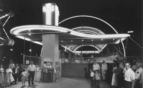 Lagoon Amusement Park ties people together with their current family and past generations.