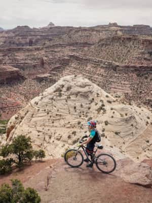 Emery_mountain-biking_Piscotty-Marc