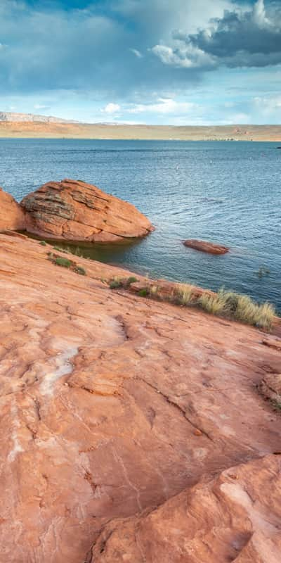 Sand-Hollow-State-Park_dash-jay