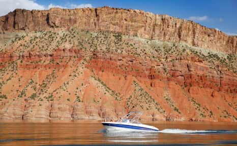 From water sports, cruising, fishing, and paddling, the potential for fun on this picturesque reservoir is unlimited.