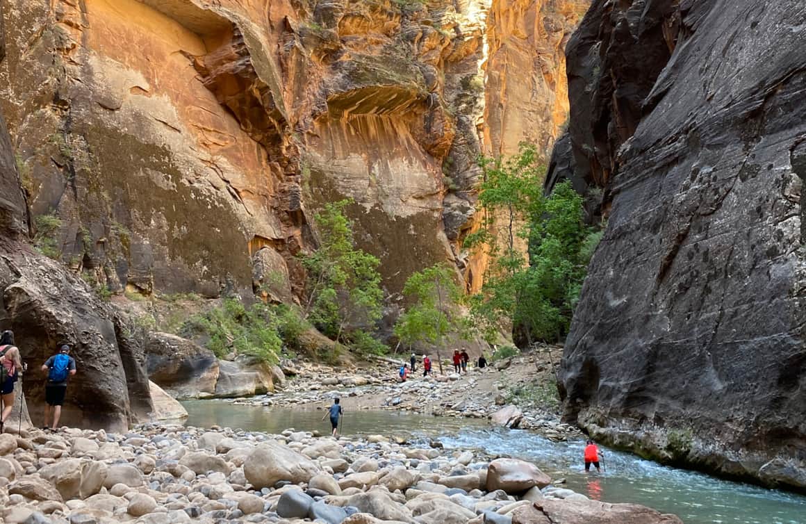 Plan for early morning park arrivals so you can snag RV parking and beat crowds on the trails.