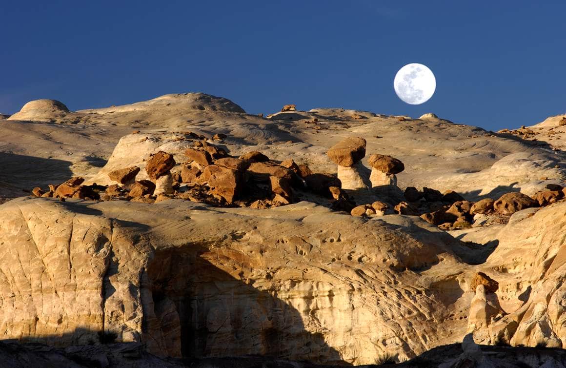 The Toadstool Hoodoos are an oft-overlooked and underrated adventure break in Kane County.