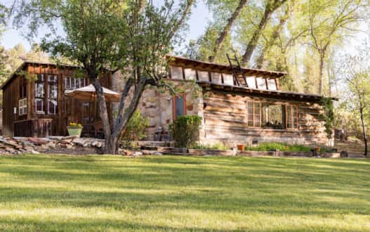 Exterior view of the art studio at Maynard Dixon Living History Museum.