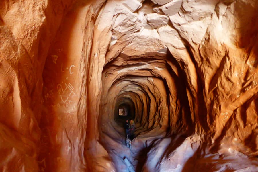 Belly of the Dragon and the Sand Caves are quick jaunts to cool caves for when you’re short on energy or time.